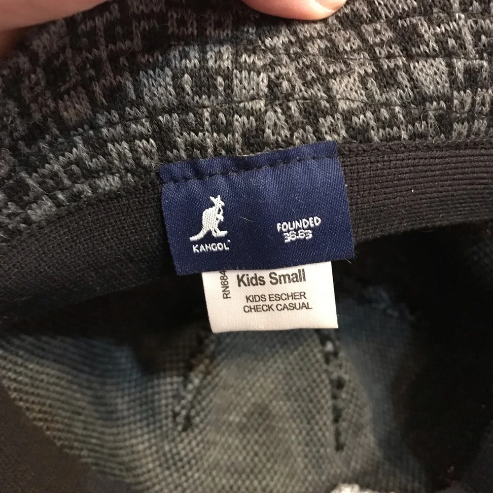 KANGOL BLACK GRAY ESCHER CHECK BUCKET HAT Youth size medium_5